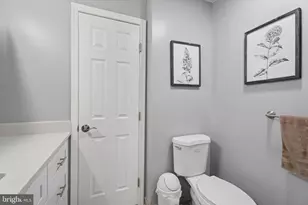 205 Woodside Cir, Dresher, PA 19025 - Photo 22