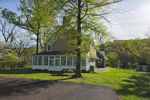 1440 Creek Road Trail Rd, Huntingdon Valley, PA 19006 - Photo 4