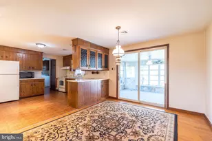 33 Onyx Ln, Gilbertsville, PA 19525 - Photo 4