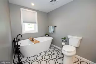 298 Summit Ave, Conshohocken, PA 19428 - Photo 34