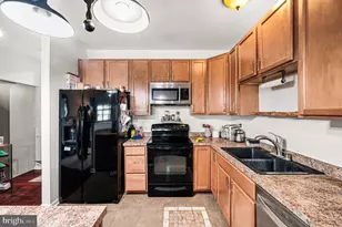 144 Fawn Dr, Gilbertsville, PA 19525 - Photo 8