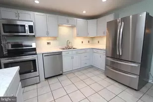 1012 Wells St, Conshohocken, PA 19428 - Photo 8