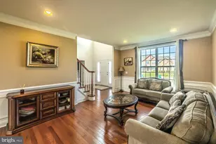 461 Barbin St, Horsham, PA 19044 - Photo 8