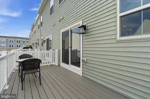 65 E Front St, Bridgeport, PA 19405 - Photo 22