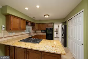 492 Brights Ln, Blue Bell, PA 19422 - Photo 10