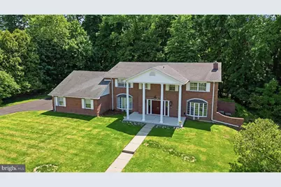 1840 Nicholas Drive, Huntingdon Valley, PA 19006 - Photo 2