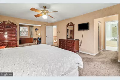 450 Dundee Drive, Blue Bell, PA 19422 - Photo 32