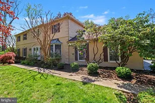 450 Dundee Dr, Blue Bell, PA 19422 - Photo 2