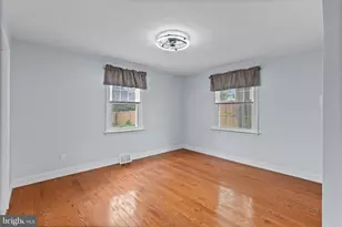 7603 Oak Lane Rd, Cheltenham, PA 19012 - Photo 10