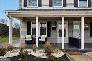639 Old Elm St, Conshohocken, PA 19428 - Photo 2