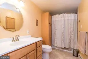 504 Green St, Green Lane, PA 18054 - Photo 24