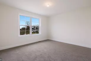 231 E 5th St, East Greenville, PA 18041 - Photo 32