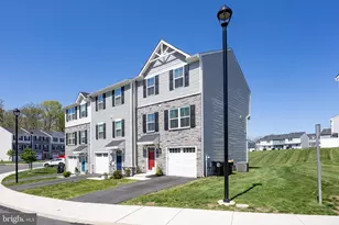 128 Van Fleet Cir, Pottstown, PA 19464 - Photo 36