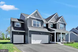 120 Cori Dr, Gilbertsville, PA 19525 - Photo 2