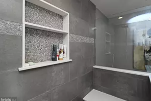 235 Pinecrest Ln, Lansdale, PA 19446 - Photo 30