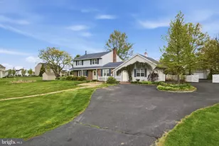 684 Hunsicker Rd, Telford, PA 18969 - Photo 2