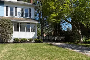 26 S Wyoming Ave, Ardmore, PA 19003 - Photo 4