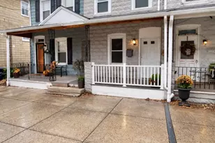 22 Maple St, Conshohocken, PA 19428 - Photo 22
