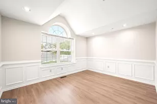 613 Fawn Cir, King of Prussia, PA 19406 - Photo 4