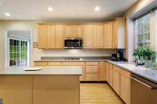 3511 Sunset Way, Huntingdon Valley, PA 19006 - Photo 8