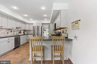 8807 Hawthorne Ln, Wyndmoor, PA 19038 - Photo 14