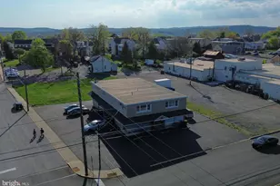 334 Washington St, East Greenville, PA 18041 - Photo 14