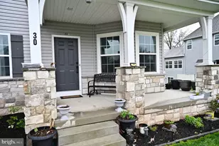 30 Andrea Ln, Gilbertsville, PA 19525 - Photo 2