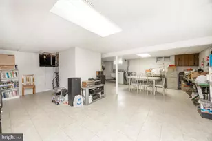 604 N Line St, Lansdale, PA 19446 - Photo 38
