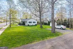 604 N Line St, Lansdale, PA 19446 - Photo 10