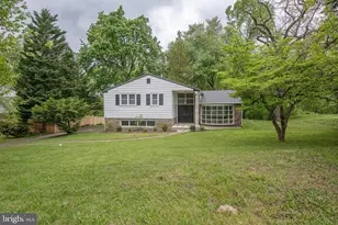 117 Mary Waters Ford Rd, Bala Cynwyd, PA 19004 - Photo 2