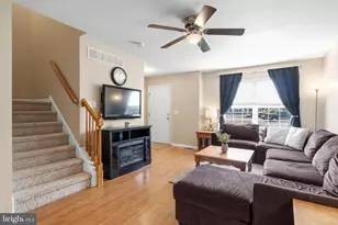 129 Catherine St, Telford, PA 18969 - Photo 2