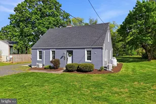 558 Gilbertsville Rd, Gilbertsville, PA 19525 - Photo 2
