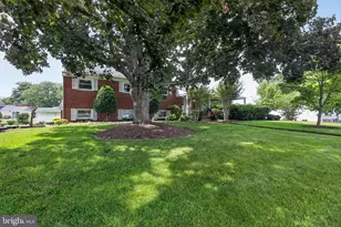 3902 Shelley Rd, Huntingdon Valley, PA 19006 - Photo 2