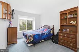 379 Pondview Dr, Harleysville, PA 19438 - Photo 14
