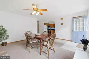 379 Pondview Dr, Harleysville, PA 19438 - Photo 8