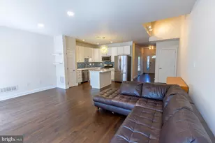 1025 Ford St, Bridgeport, PA 19405 - Photo 4