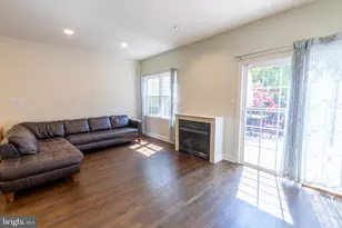 1025 Ford St, Bridgeport, PA 19405 - Photo 6