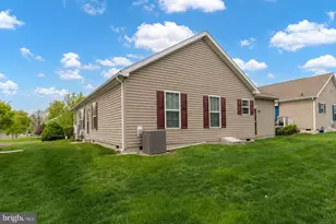 423 Honeysuckle Ln, Blue Bell, PA 19422 - Photo 42