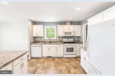 423 Honeysuckle Lane, Blue Bell, PA 19422 - Photo 14