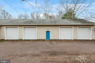 1240 Stump Rd, North Wales, PA 19454 - Photo 6