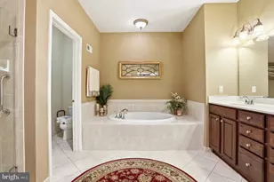 275 Country Club Dr, Telford, PA 18969 - Photo 30