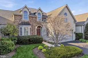 275 Country Club Dr, Telford, PA 18969 - Photo 2