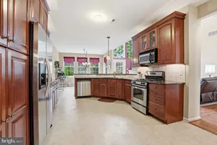 275 Country Club Dr, Telford, PA 18969 - Photo 16