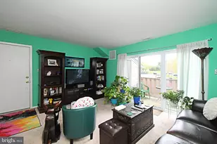 406 Stockton Ct, North Wales, PA 19454 - Photo 4