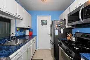 406 Stockton Ct, North Wales, PA 19454 - Photo 12