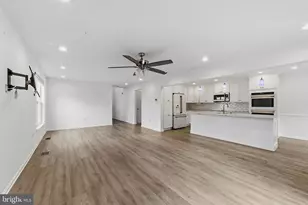 201 Shirley Ln, Pennsburg, PA 18073 - Photo 6