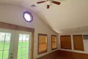 422 W 6th Ave, Conshohocken, PA 19428 - Photo 36