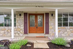 244 Kirk Dr, Huntingdon Valley, PA 19006 - Photo 4