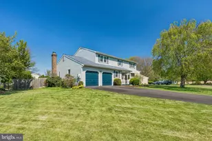 1375 Downing Dr, Hatfield, PA 19440 - Photo 36