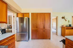 1025 Carriage Ln, Blue Bell, PA 19422 - Photo 8